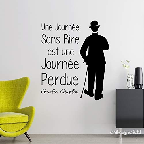 Väggklistermärke svart citat, klistermärke fras Charlie Chaplin ”A day not the wait wall” väggdekoration 65 x 55 cm 5415231504985 Väggklistermärke svart citat, klistermärke fras Charlie Chaplin ”A day not the wait wall” väggdekoration 65 x 55 cm 5415231504985